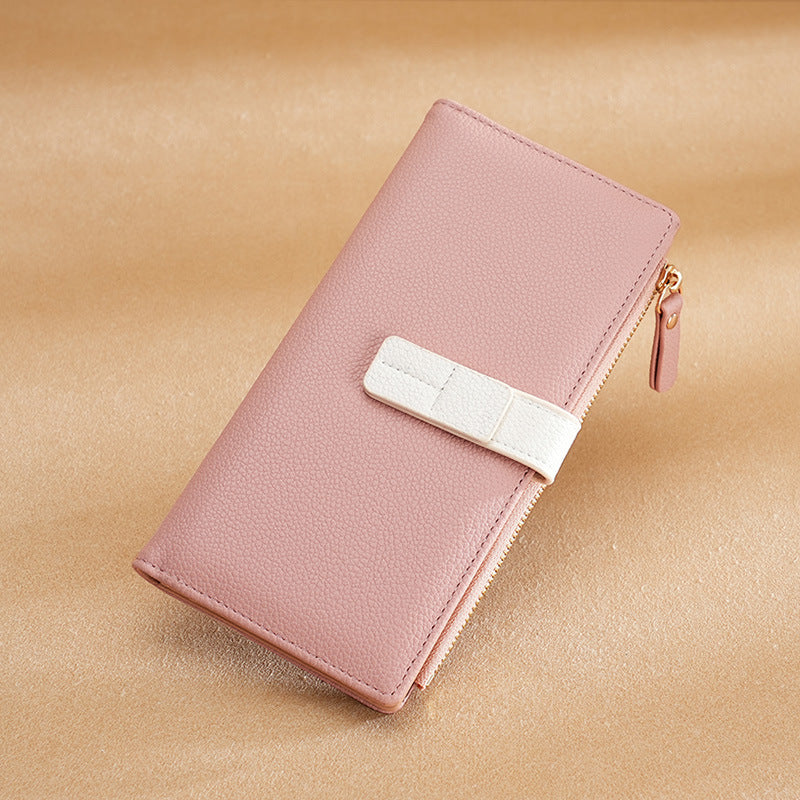Grand porte feuille pour femme.